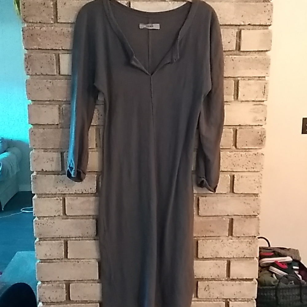 Humanoid dress